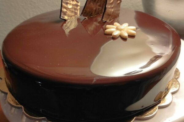 SACHER MODERNA